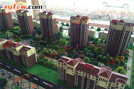 城北兴北别墅苑6室4厅2卫196m2中档装修